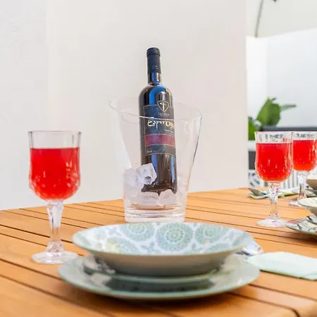 Nimar Luxury With Jacuzzi *