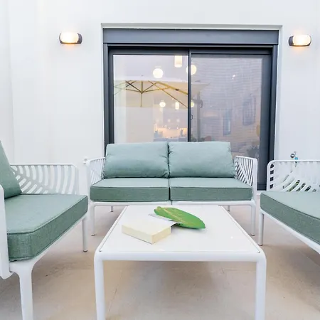 Nimar Luxury With Jacuzzi *