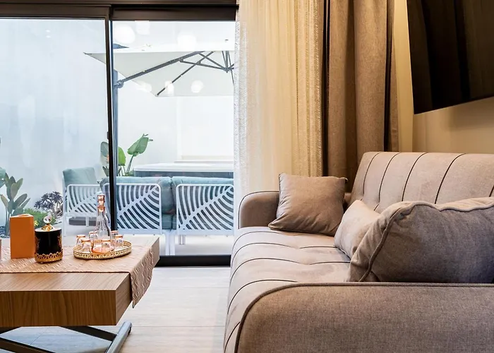 Nimar Luxury With Jacuzzi Appartement
